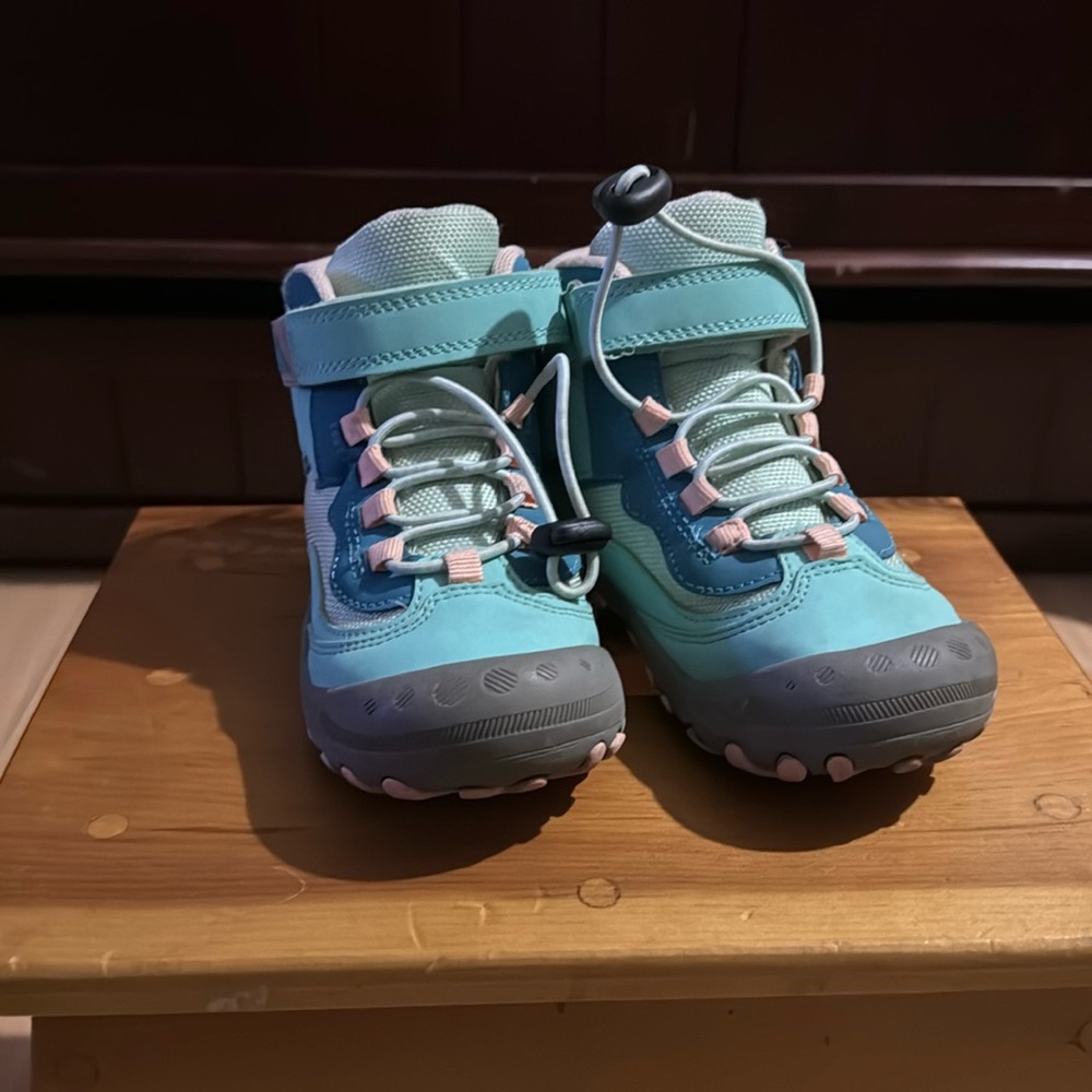Toddler boots